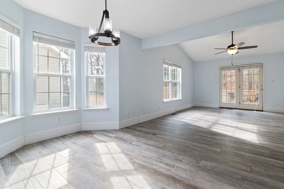 Clean, safe room after biohazard cleanup in Garden Hills, Atlanta, GA